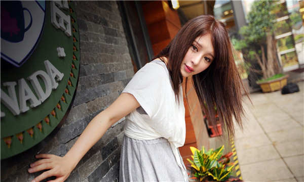 普洱想找一个女性生孩子给报酬-｛找个女人生孩子多少钱｝